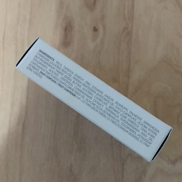 Nude By Nature Sheer Light Pressed Illuminator - Picture 6 of 8